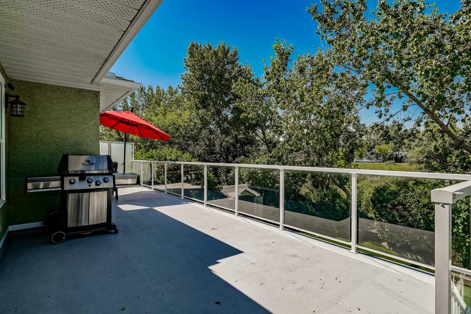 152 Waterstone Place SE