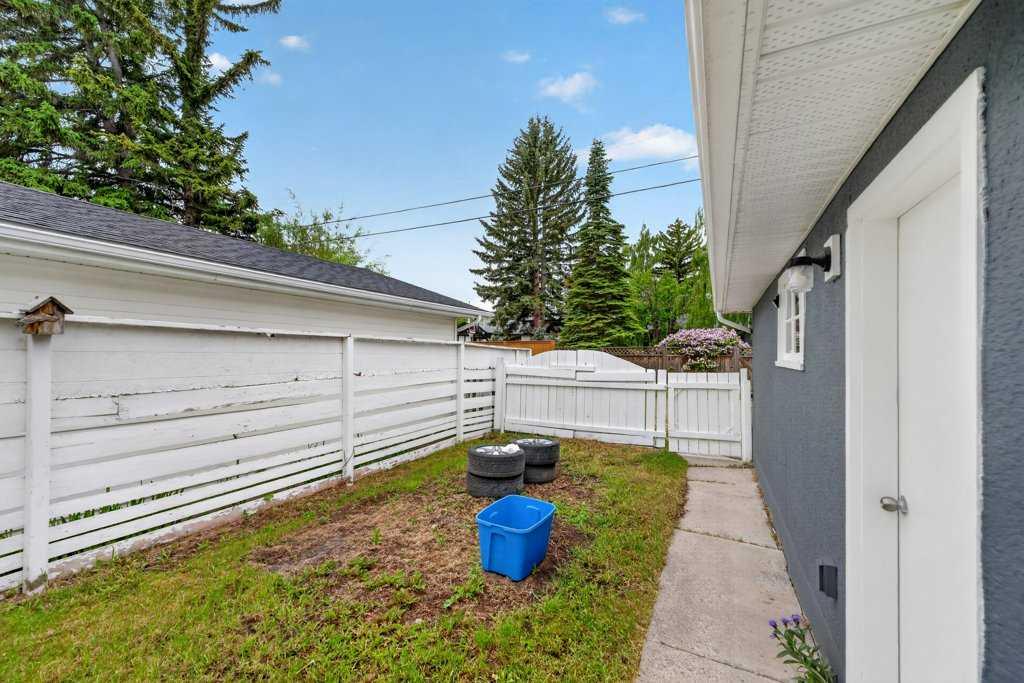 A&B, 319 37 Street SW