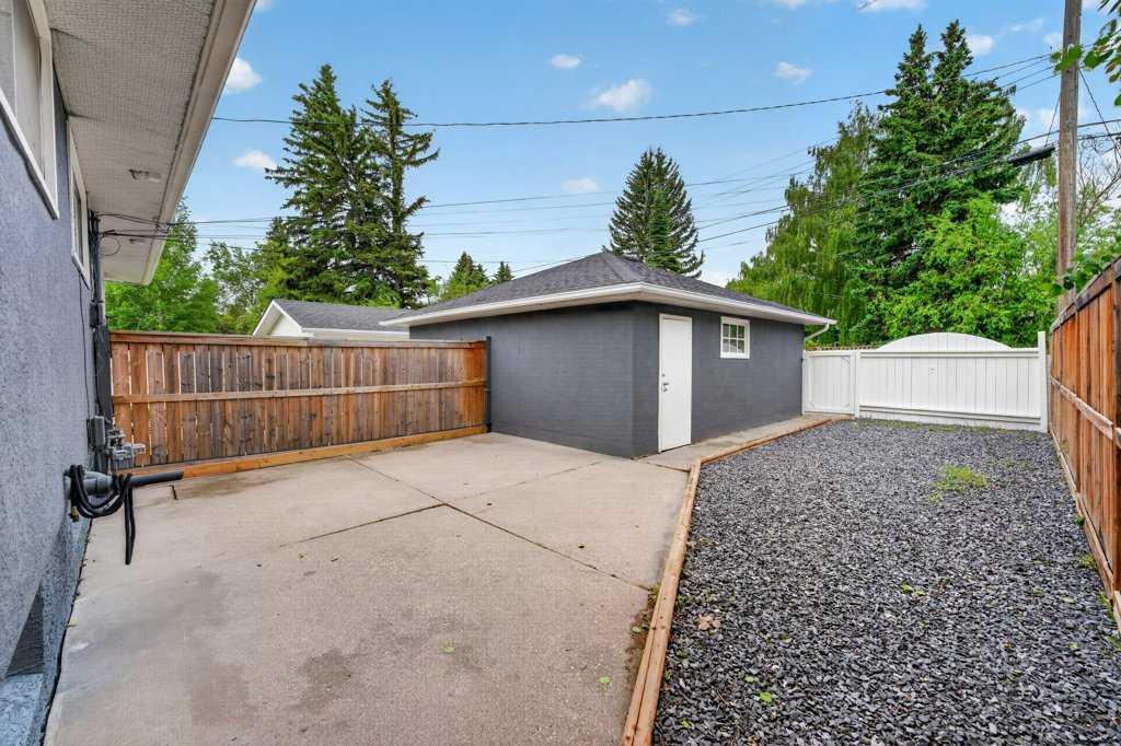 A&B, 319 37 Street SW