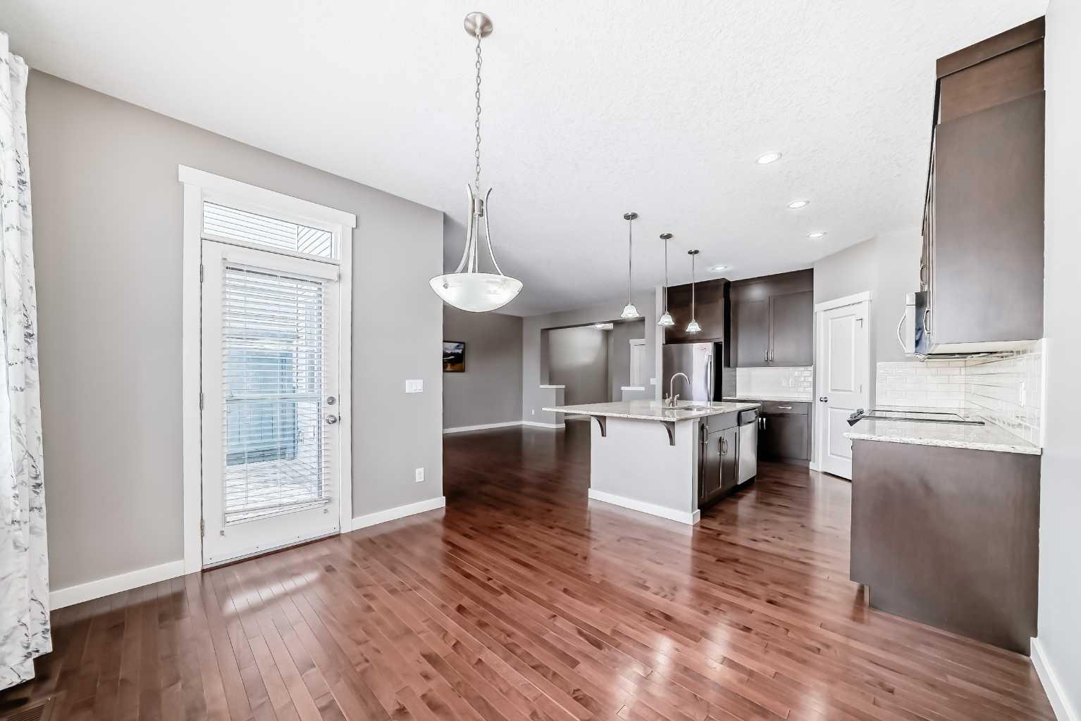 112 Chaparral Valley View SE