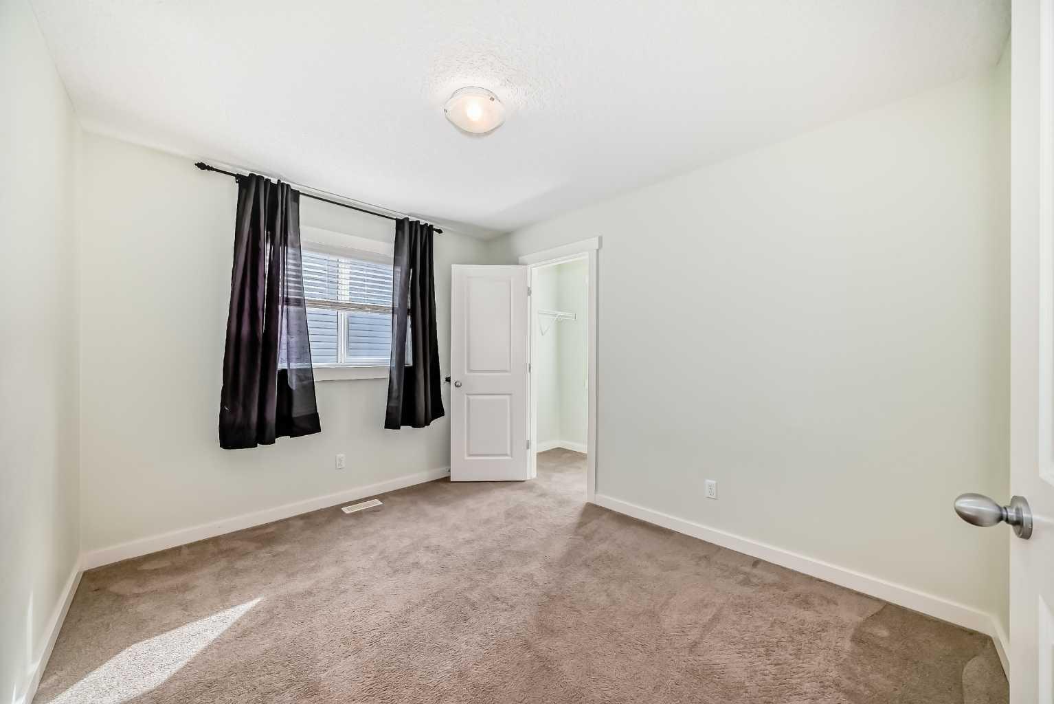 112 Chaparral Valley View SE
