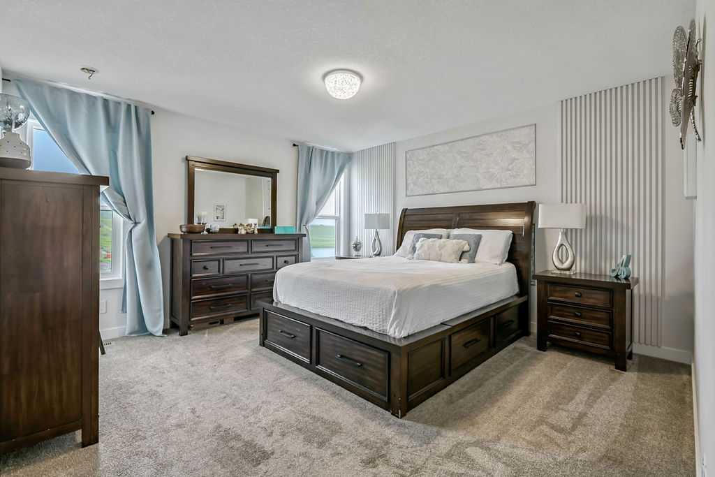 100 Cranbrook Gardens SE