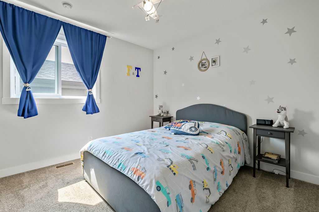 100 Cranbrook Gardens SE
