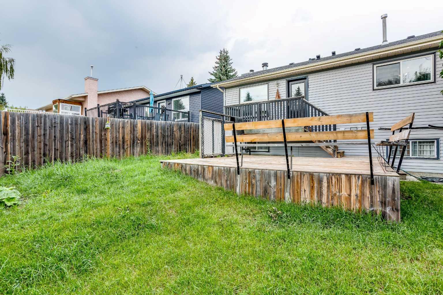 127 Shawinigan Drive SW