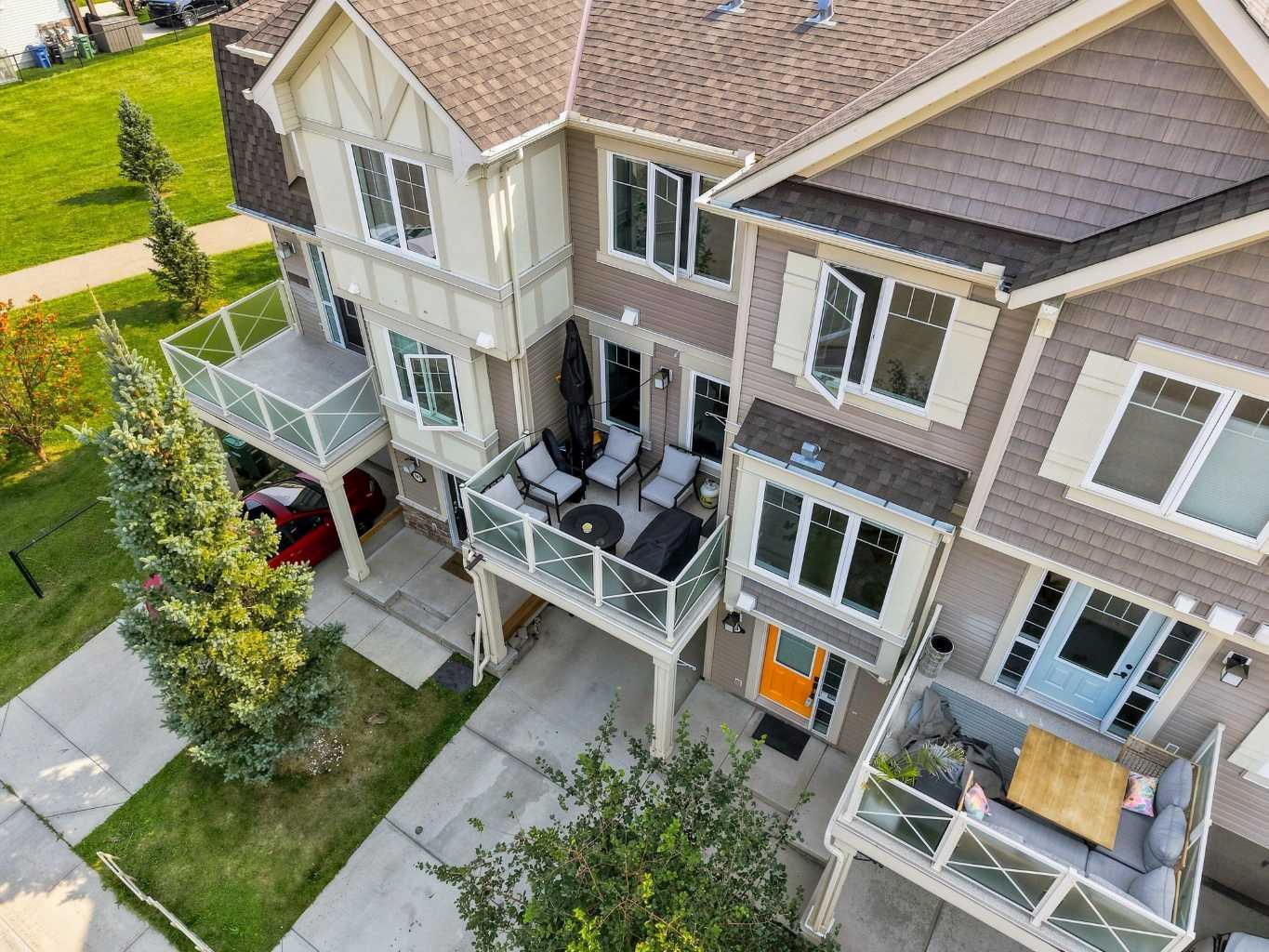 149 Windstone Avenue SW