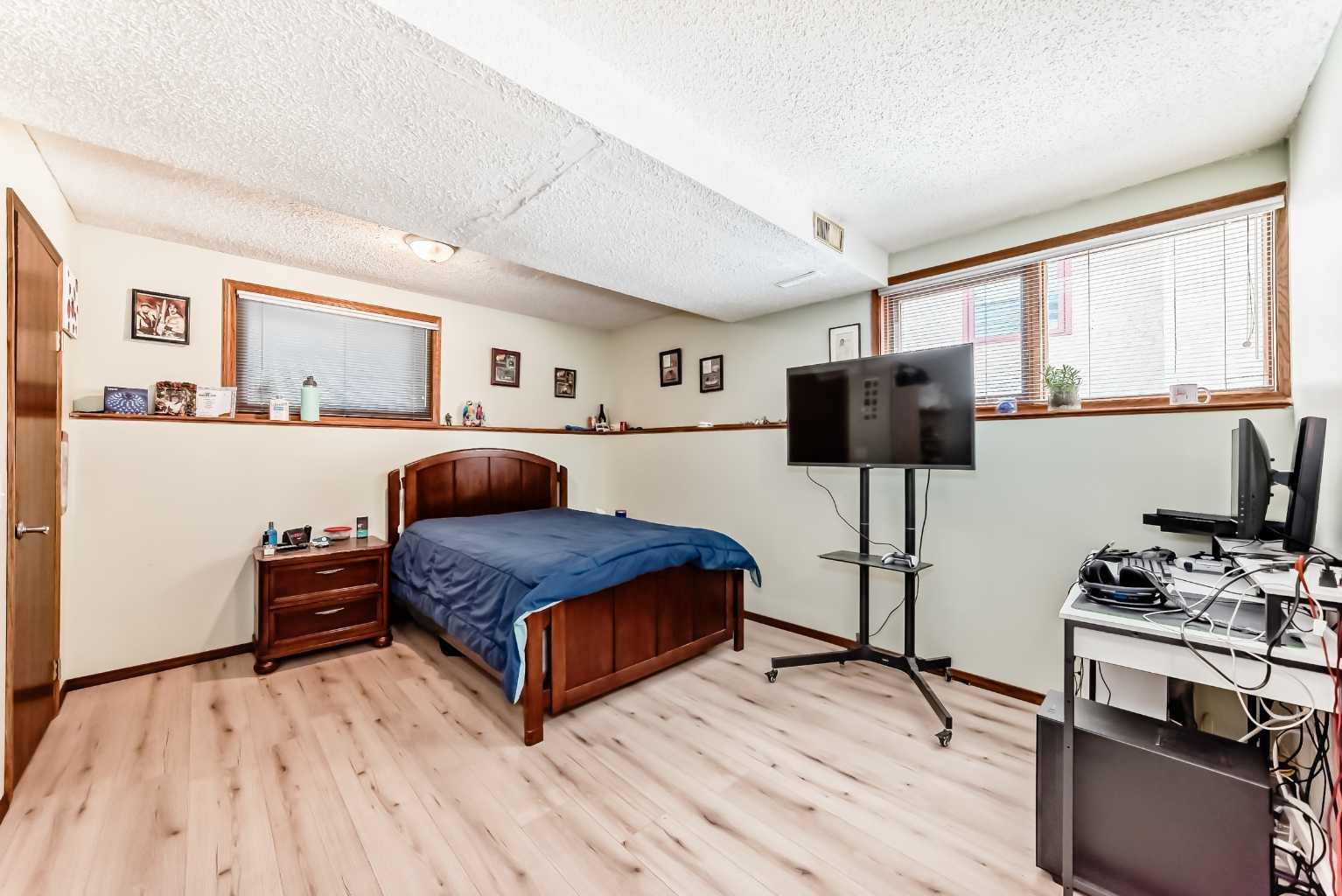 68 Harvest Oak Way NE