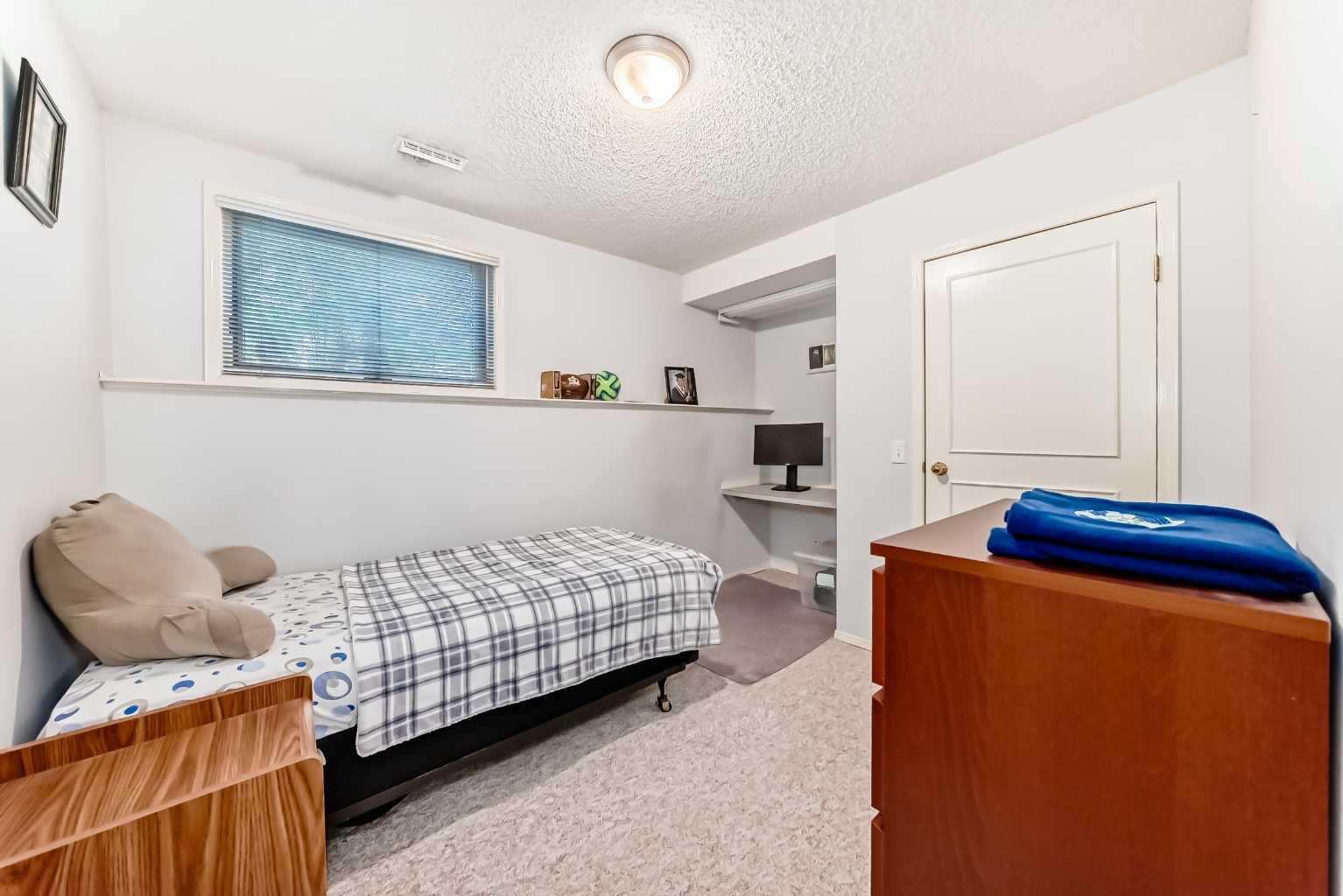 68 Harvest Oak Way NE