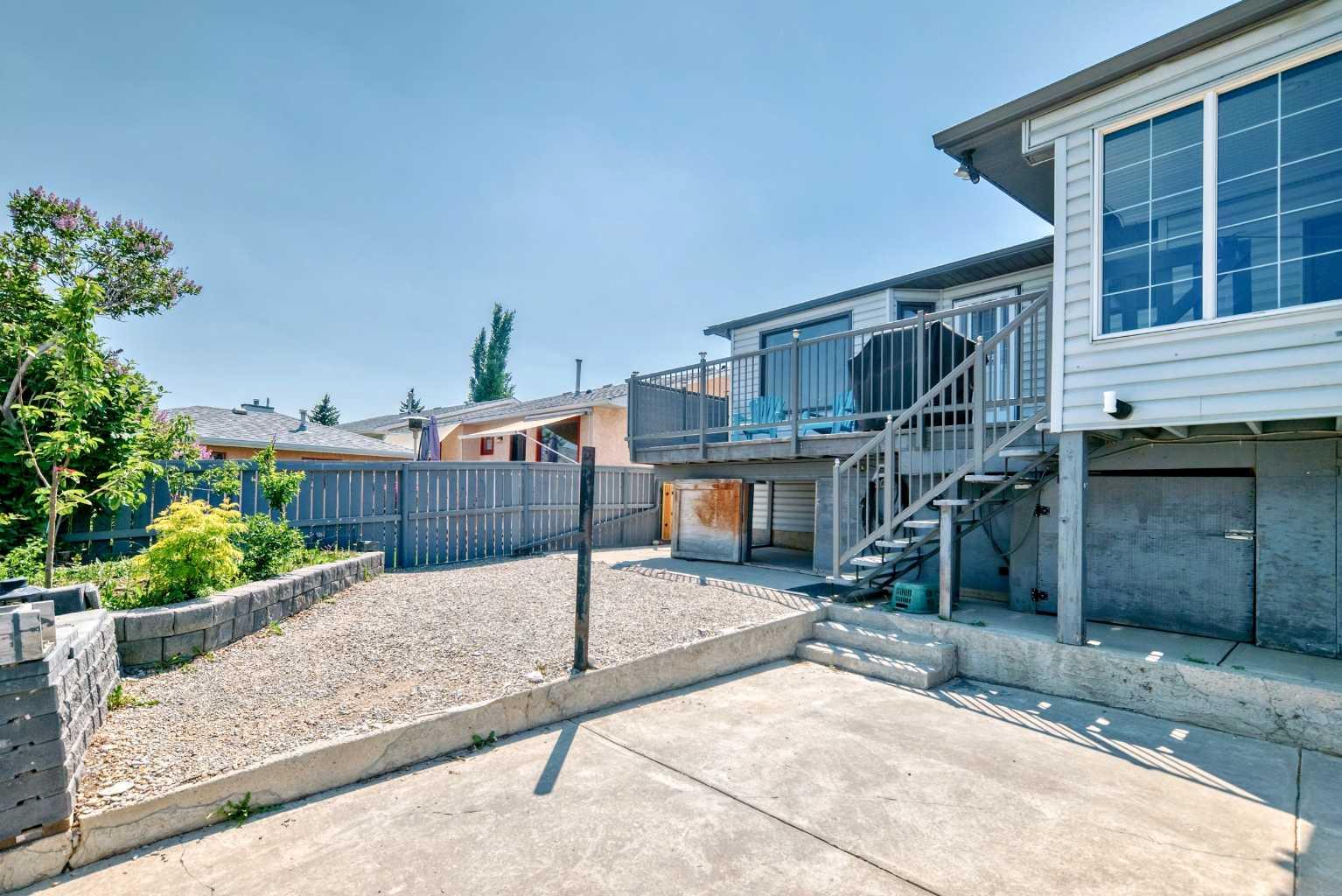 68 Harvest Oak Way NE