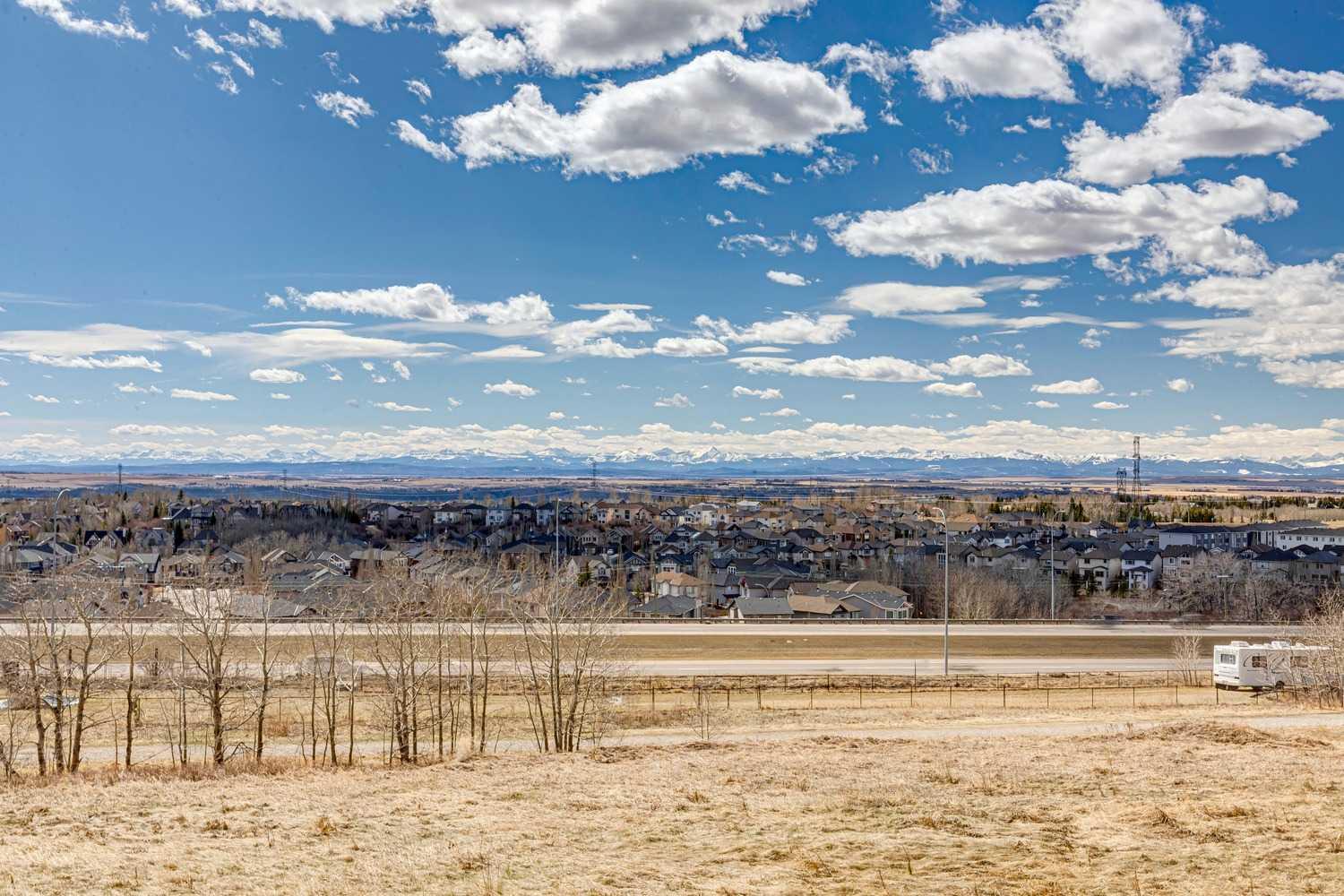 14, 169 Rockyledge View NW