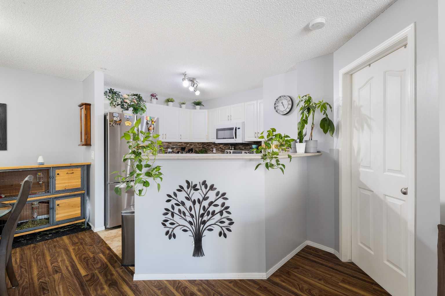 212, 4000 Citadel Meadow Point NW