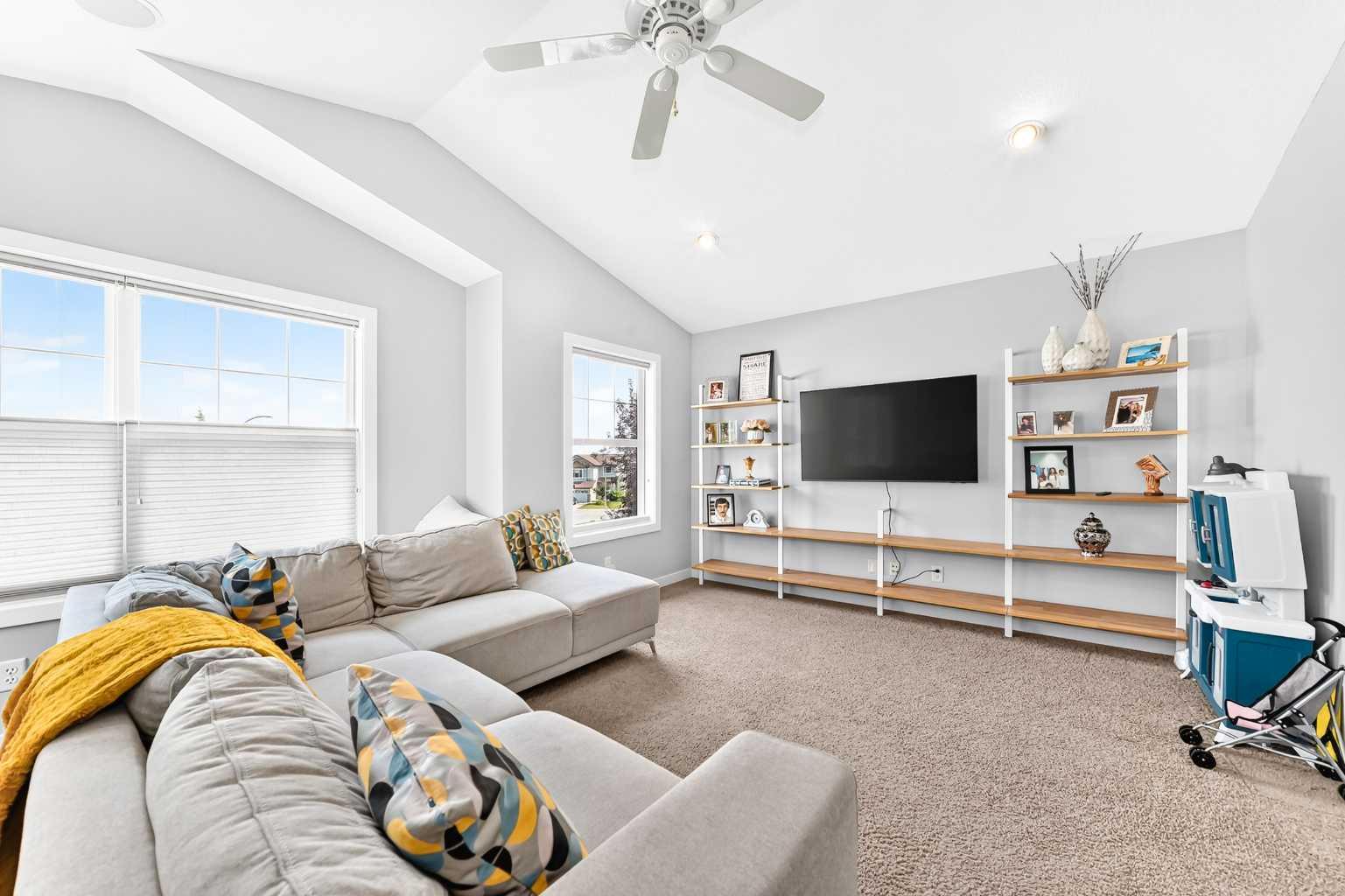 23 Everoak Bay SW