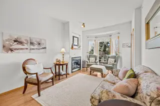 317, 728 Country Hills Road NW