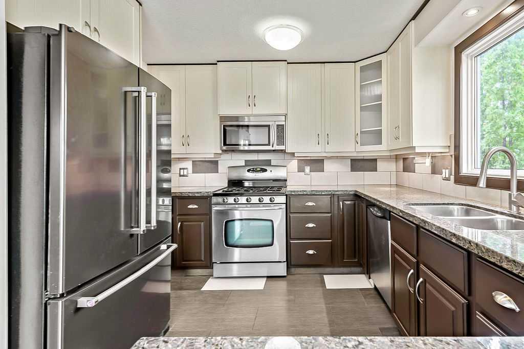 200 Bernard Drive NW