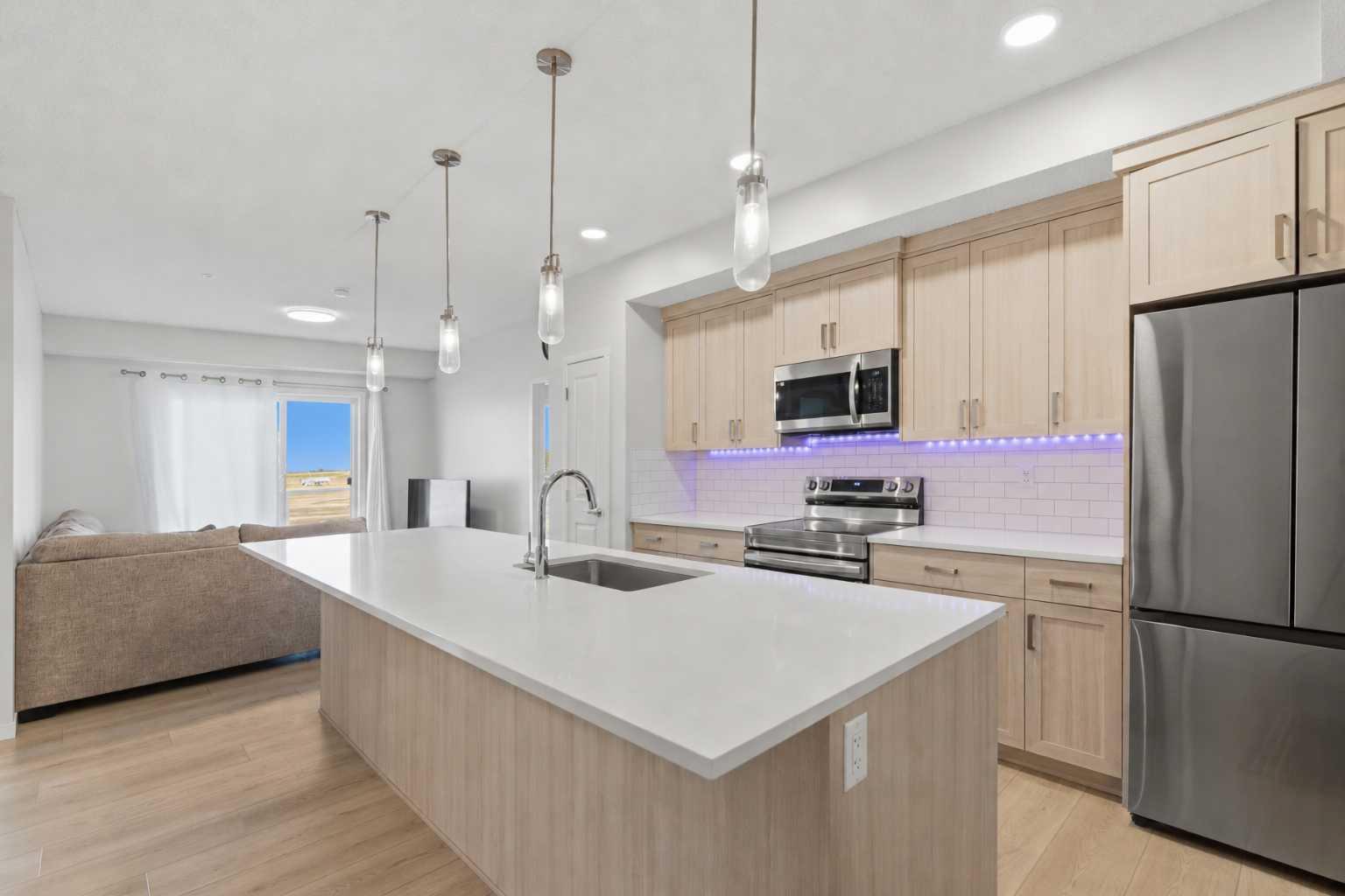 3210, 550 Belmont Street SW