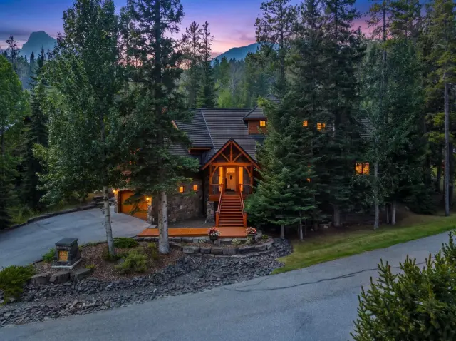 163 Cairns Landing 