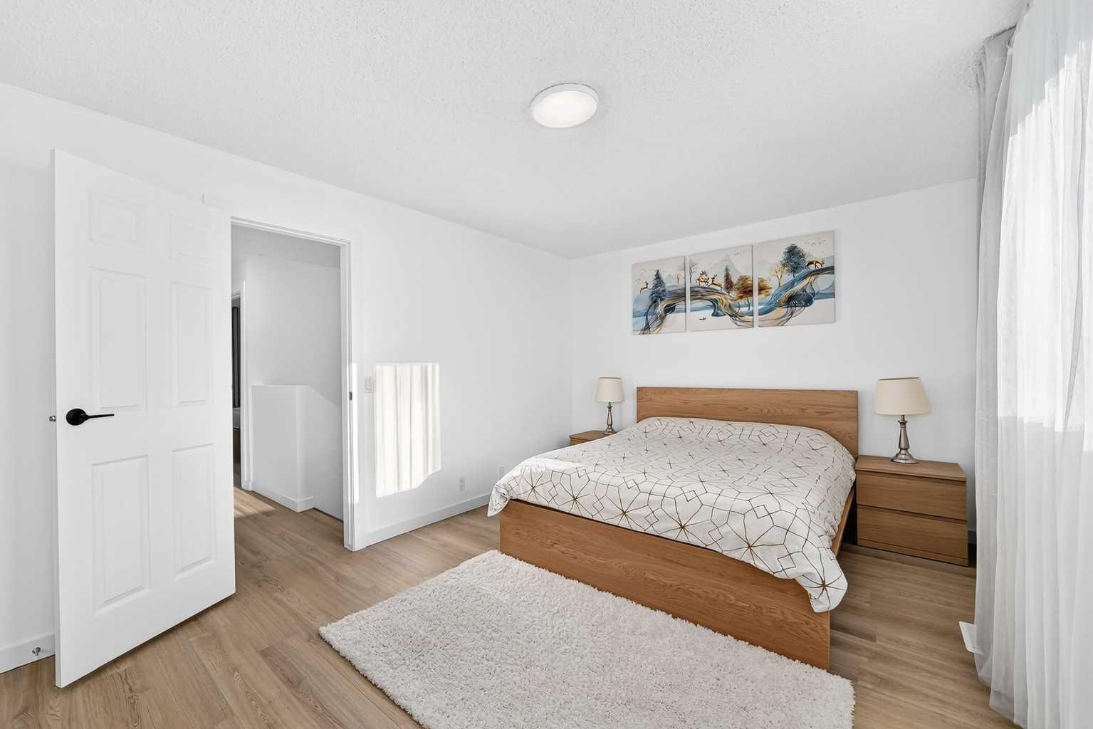 135 Woodsman Lane SW