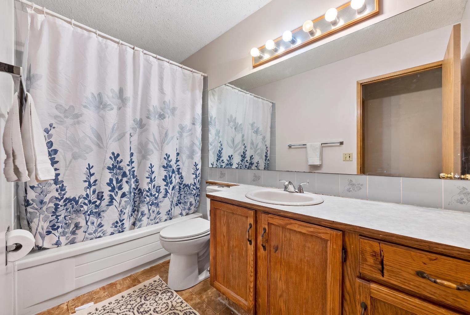 327 Shawbrooke Circle SW