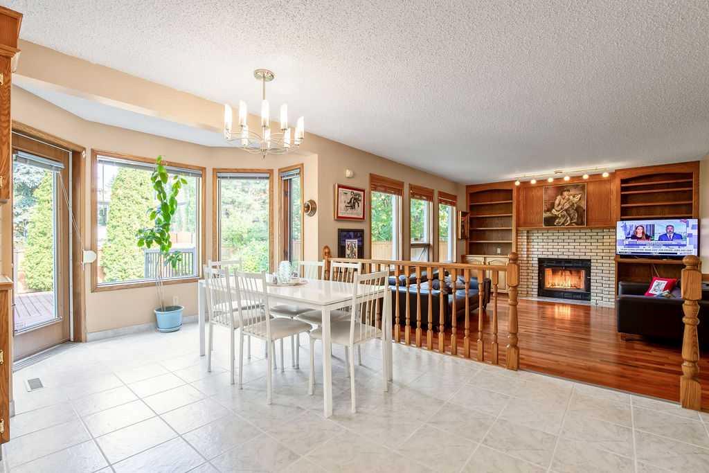208 Hawkview Manor Place NW