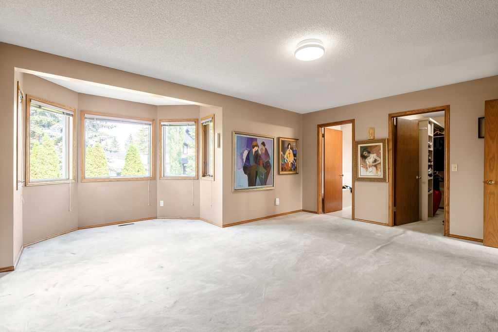 208 Hawkview Manor Place NW