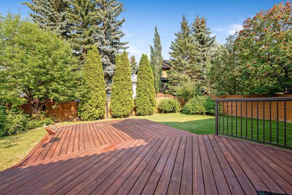 208 Hawkview Manor Place NW
