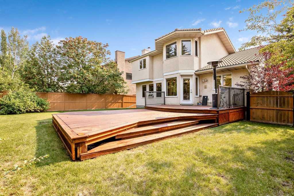 208 Hawkview Manor Place NW