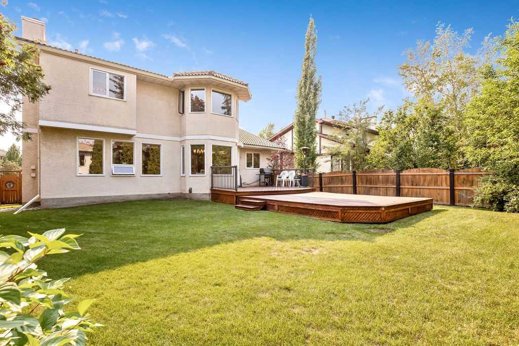 208 Hawkview Manor Place NW