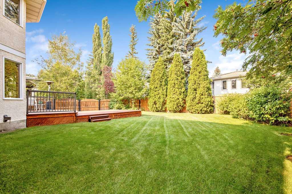 208 Hawkview Manor Place NW