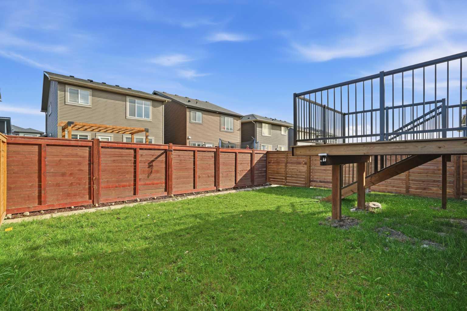 475 Creekrun Crescent SW