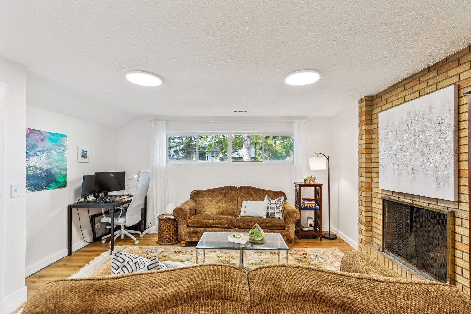 532 Queensland Circle SE