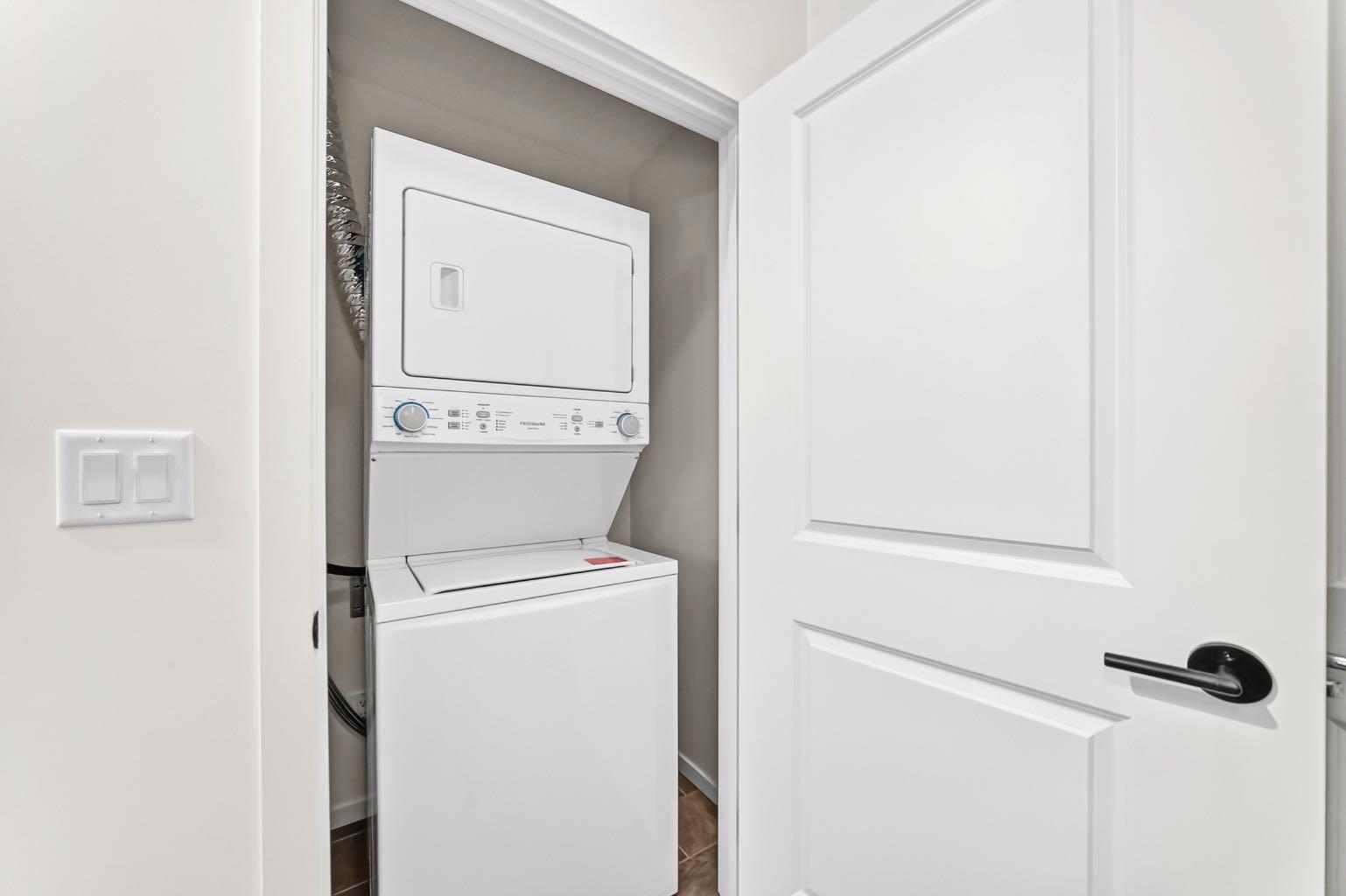 2112, 740 Legacy Village Road SE