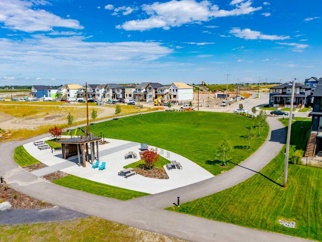 21 Silverton Glen Bay SW