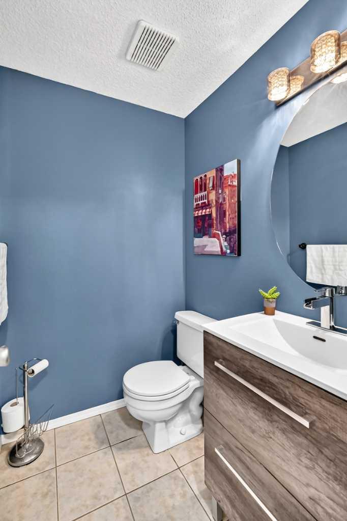40, 200 Hidden Hills Terrace NW