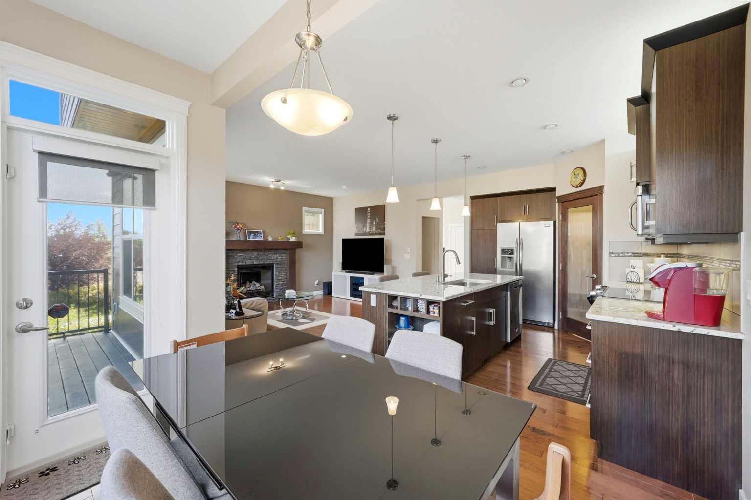 141 Evanspark Gardens NW