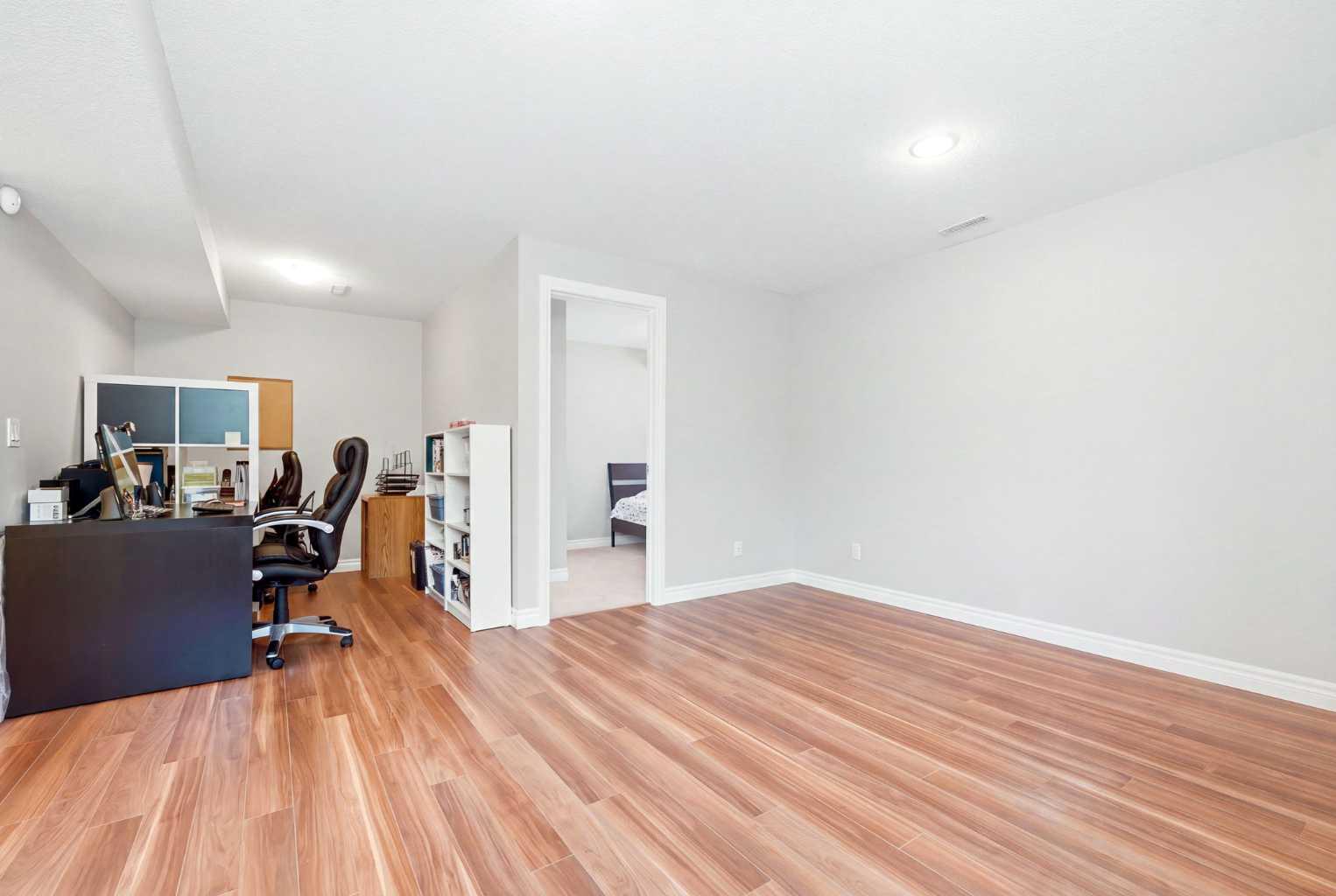 141 Evanspark Gardens NW