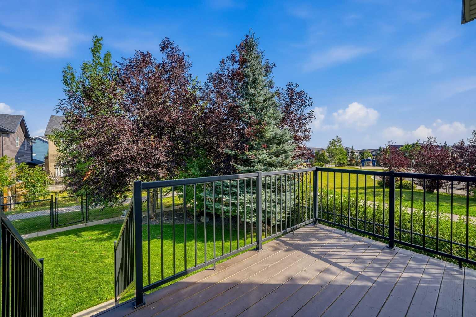 141 Evanspark Gardens NW
