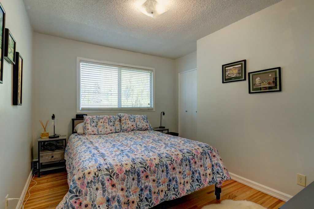 128 Chinook Drive SW