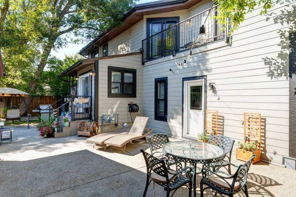128 Chinook Drive SW