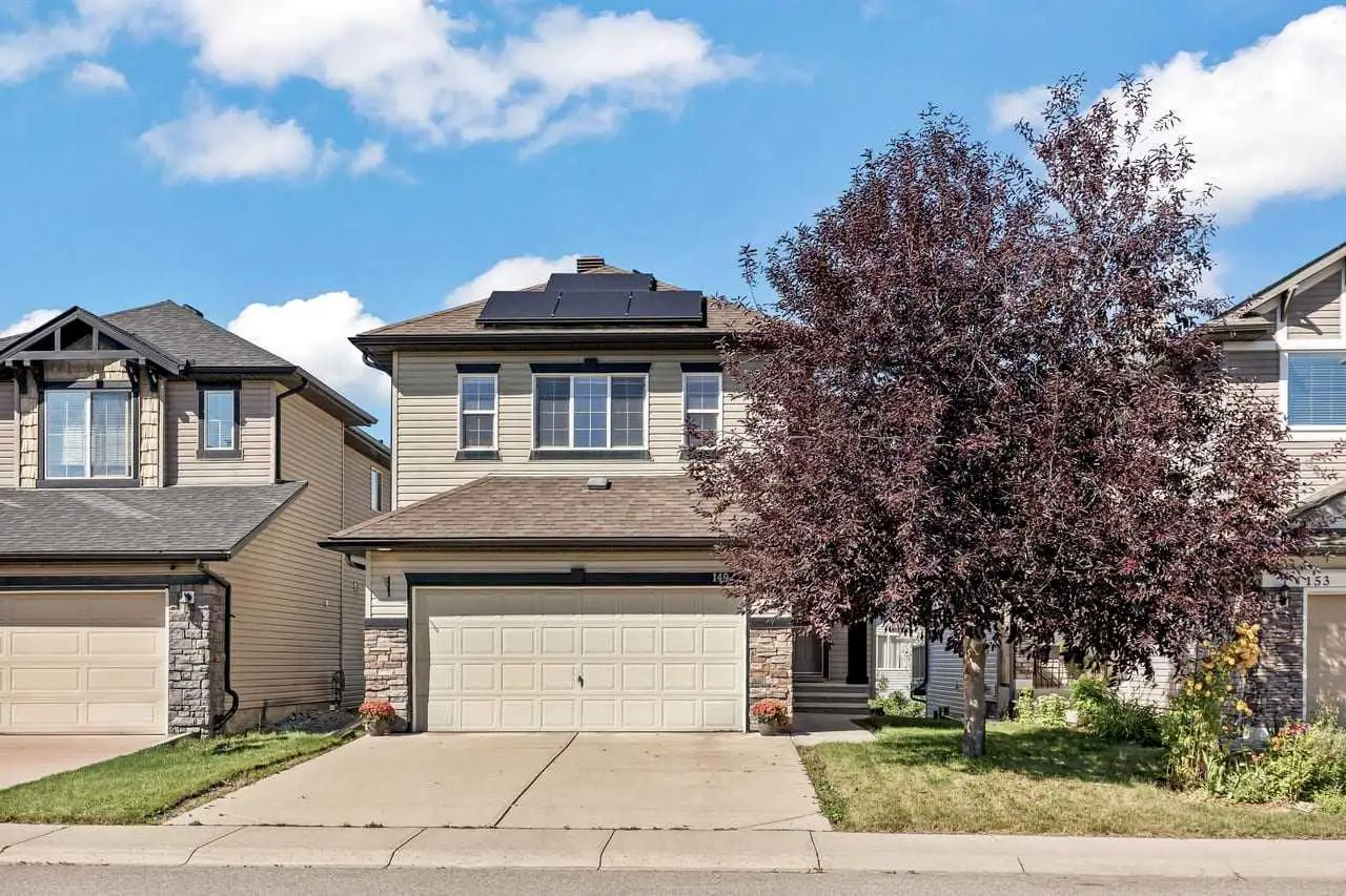 149 Everwoods Close SW