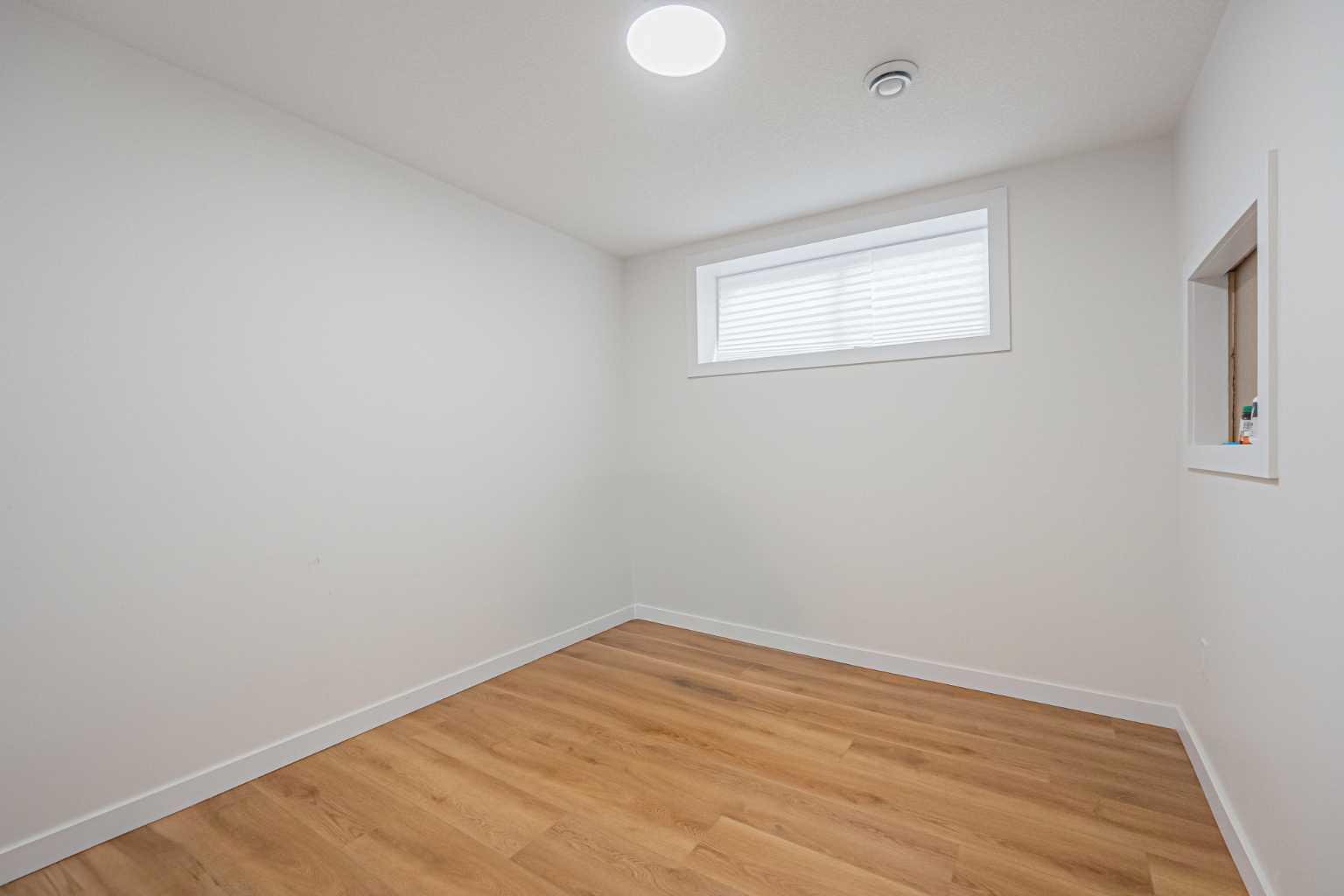 235 Cornerbrook Road NE