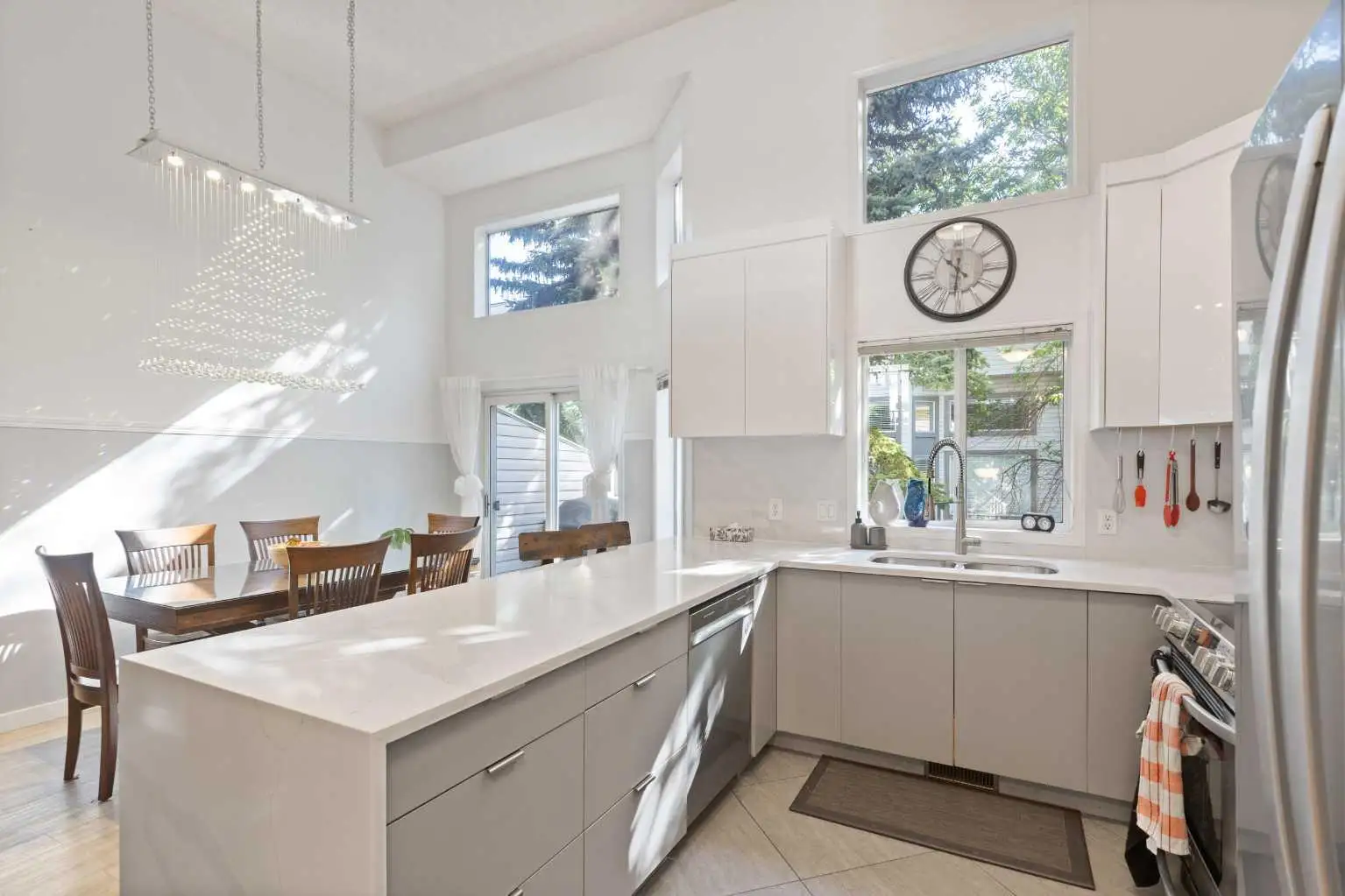 12 Kingsland Villas SW