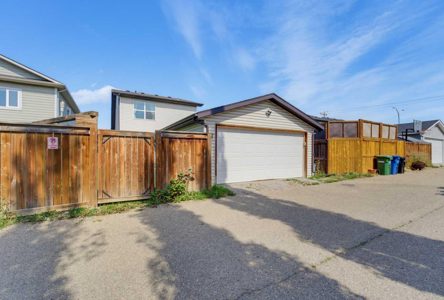 917 Prairie Springs Drive SW