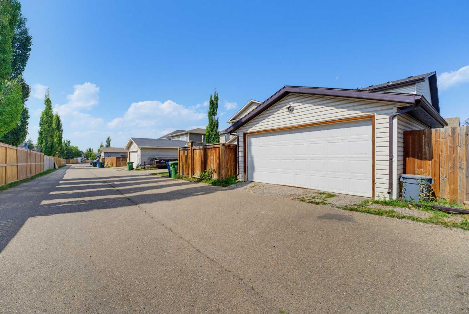 917 Prairie Springs Drive SW