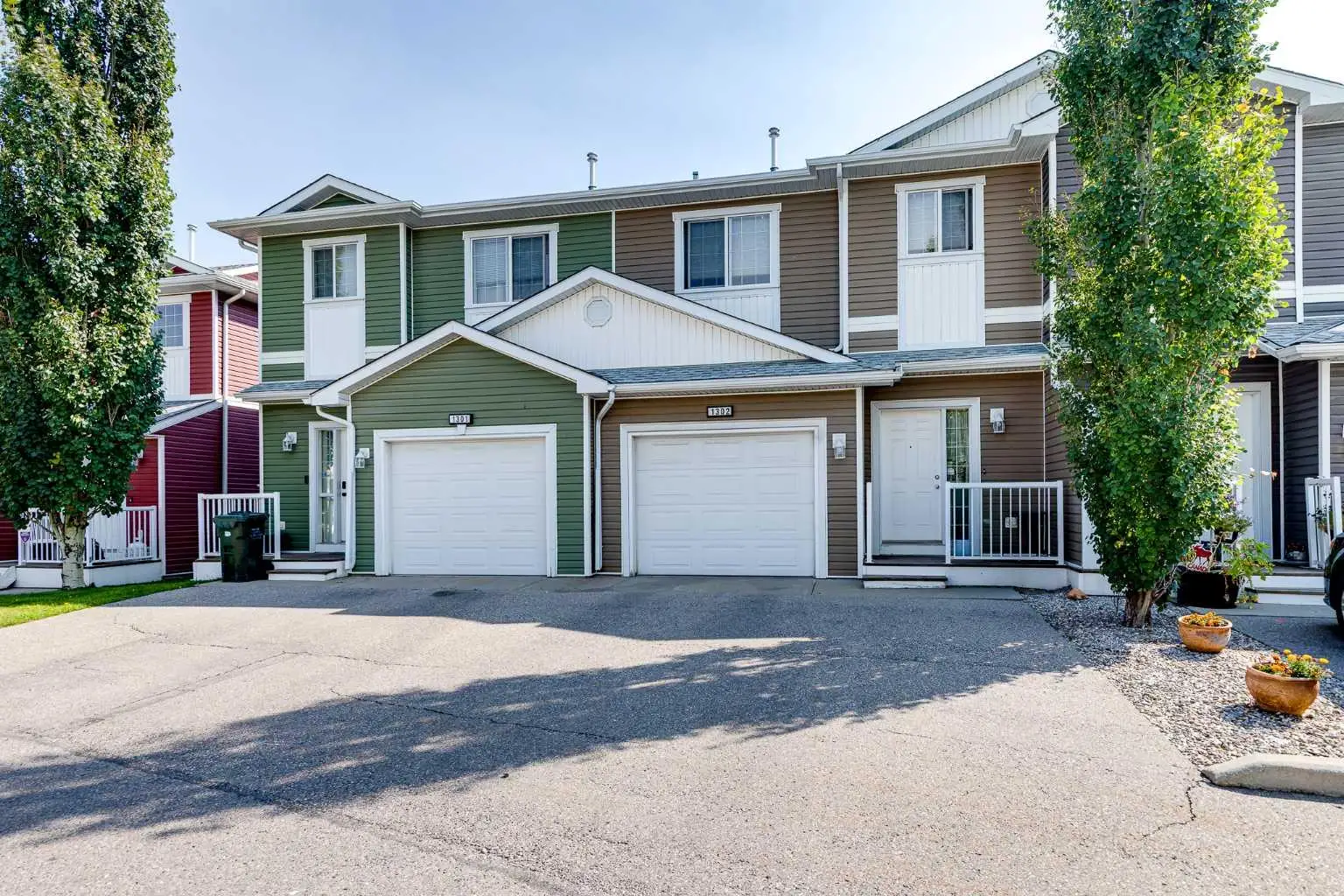 1302, 800 Yankee Valley Boulevard SE
