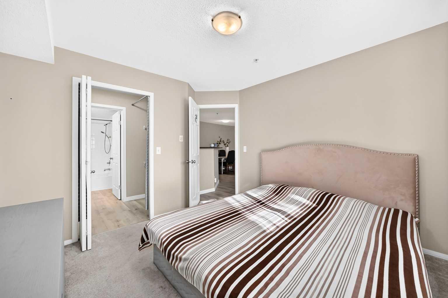 3116, 10 Prestwick Bay SE