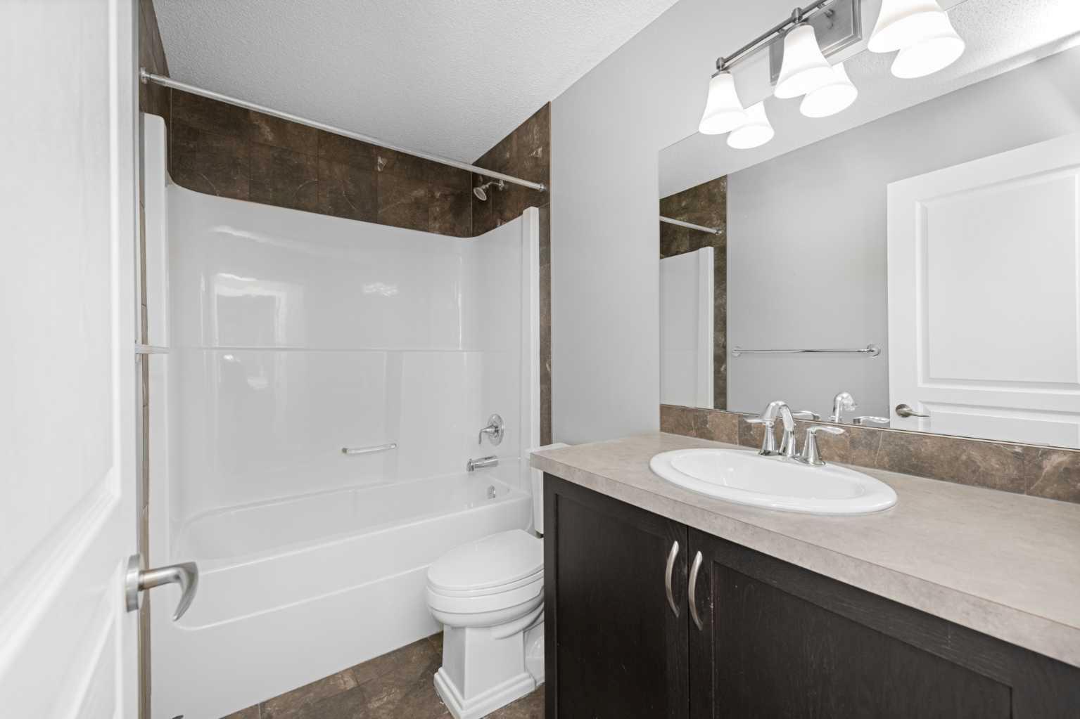 157 Walden Park SE