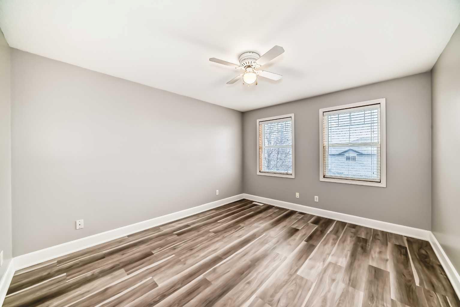 31 Coventry Road NE