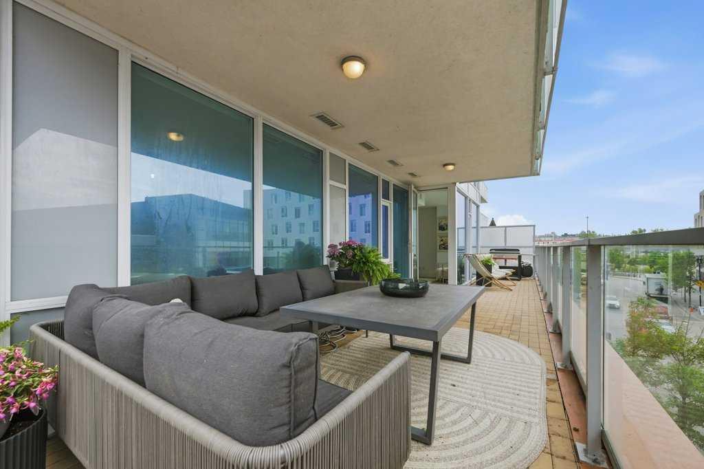 205, 519 Riverfront Avenue SE