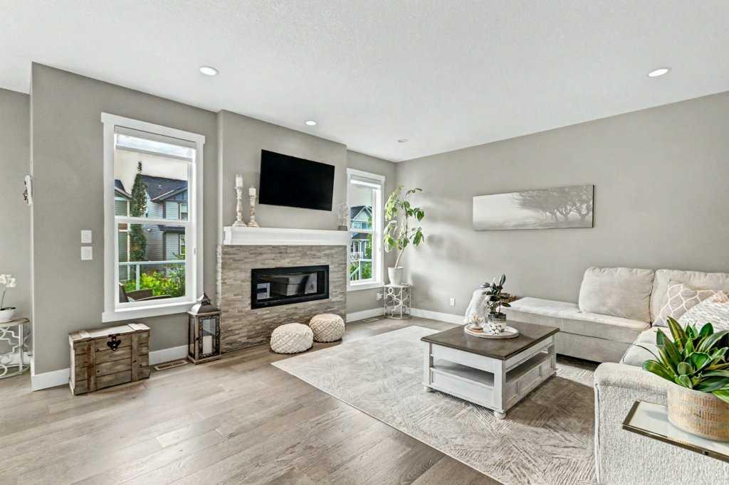 15 Sundown Way 