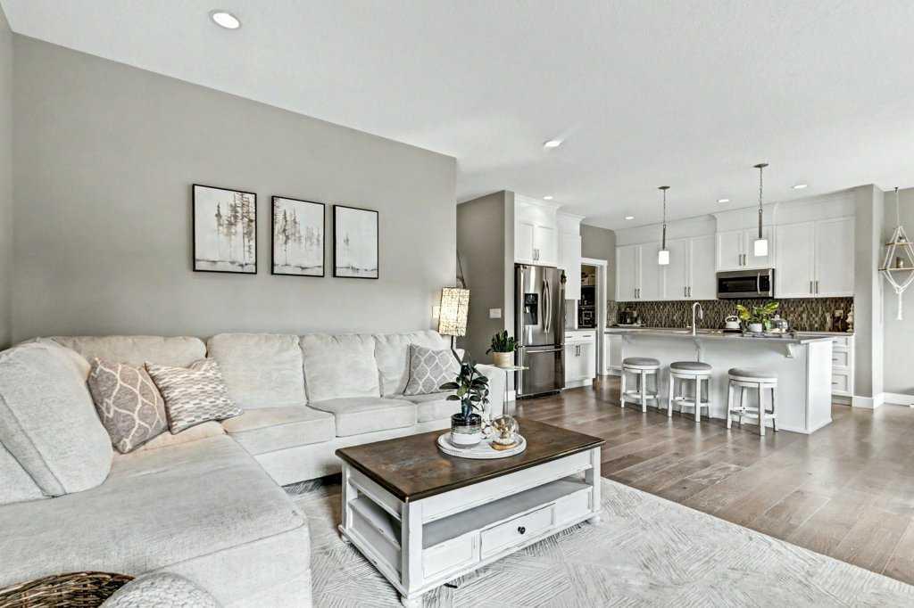 15 Sundown Way 