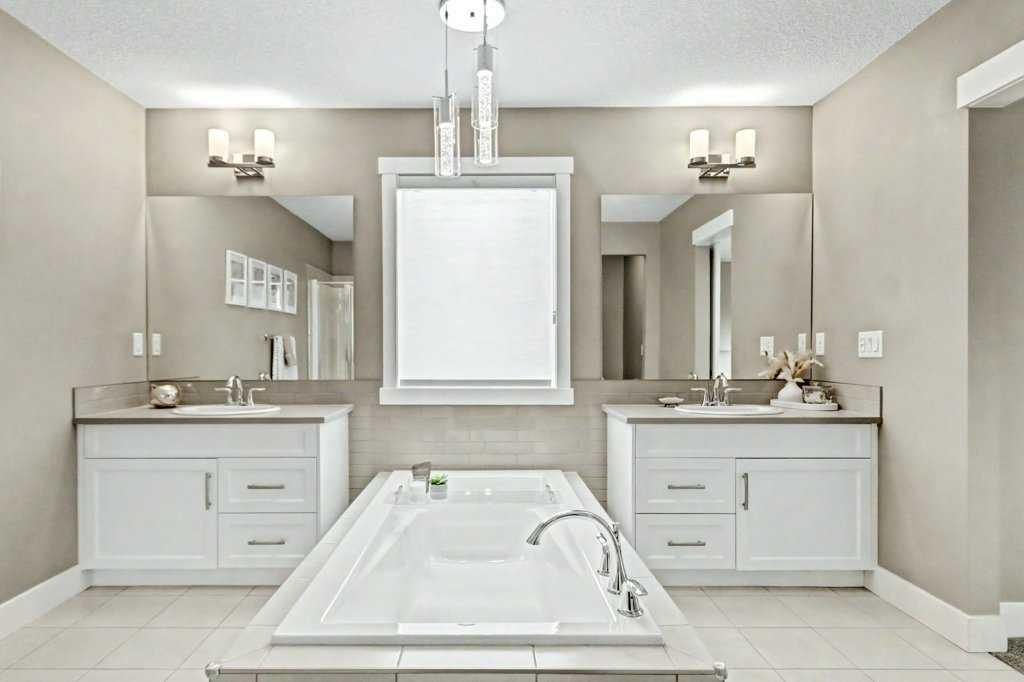 15 Sundown Way 